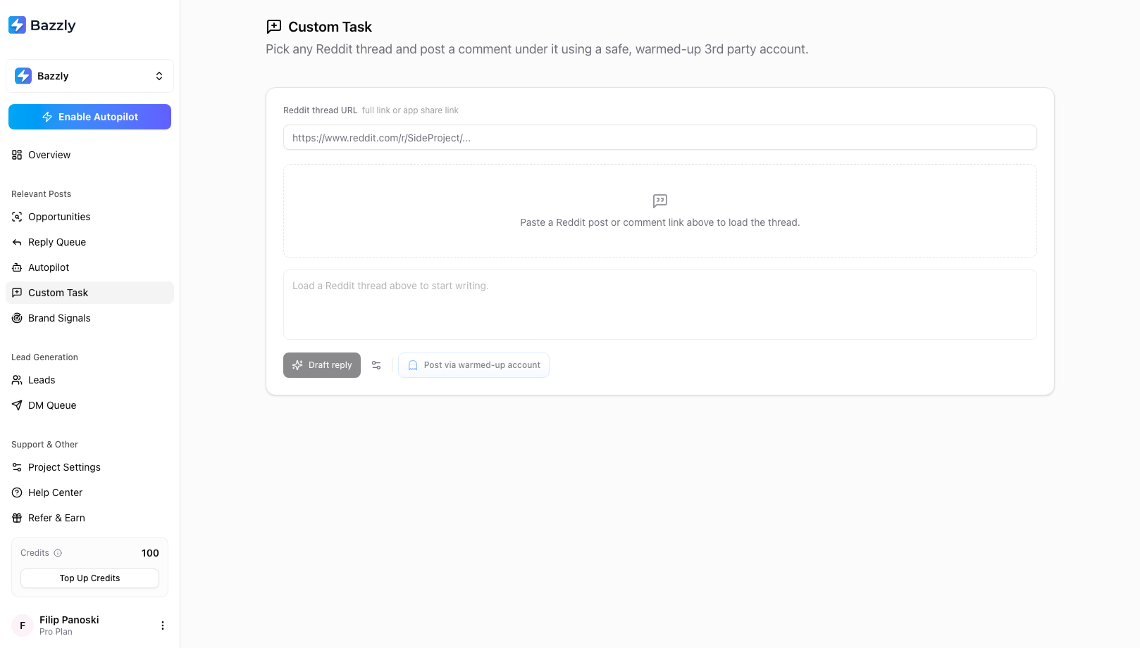 The Custom Task page with a Reddit thread URL field, thread preview area and composer